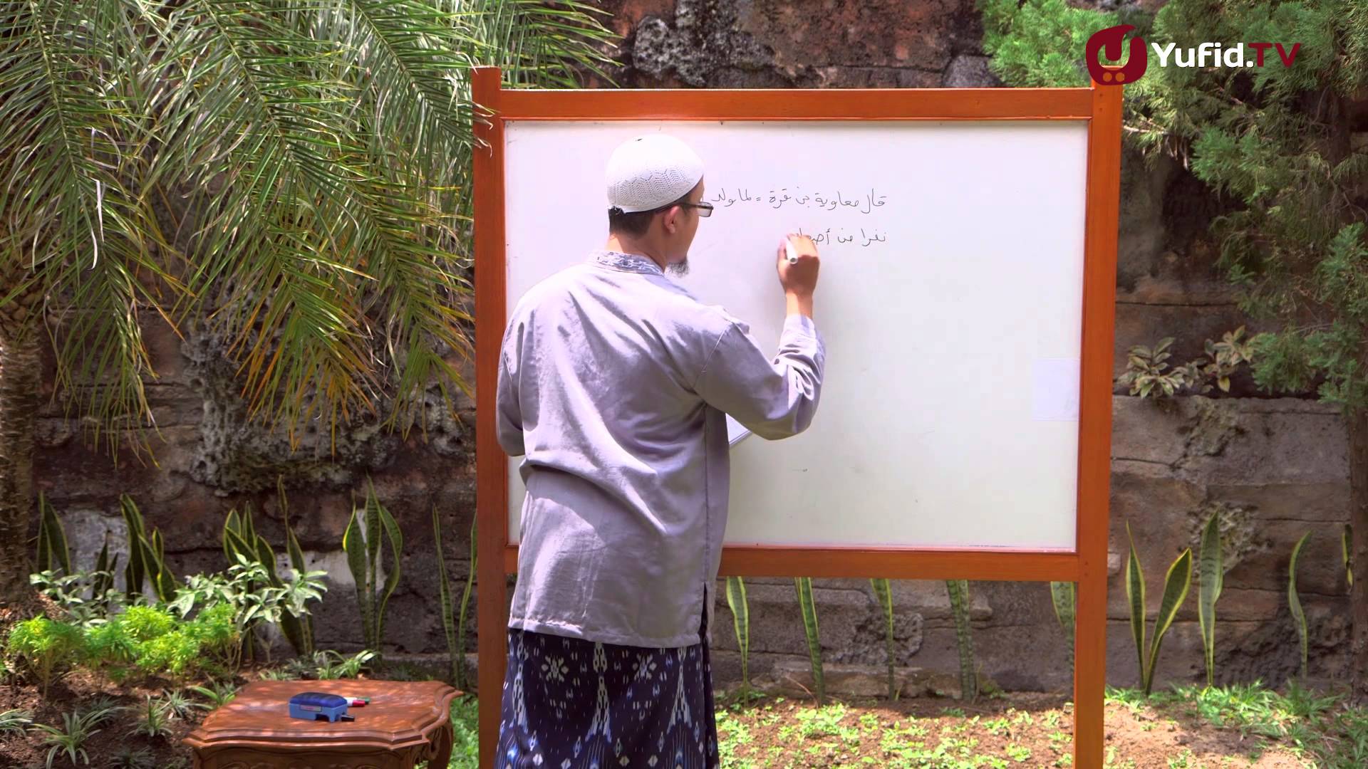 Serial Kajian Anak (17): Hukum Walimahan Setelah Kelahiran – Ustadz Aris Munandar