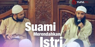 Konsultasi Syariah: Suami Merendahkah Istri – Ustadz Syafiq Reza Basalamah